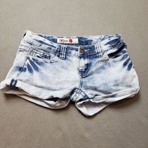 1st kiss stretch denim shorts flap pocket rolled hem